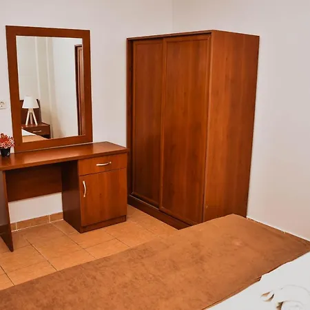 New Garden Aparthotelside 公寓式酒店 锡德